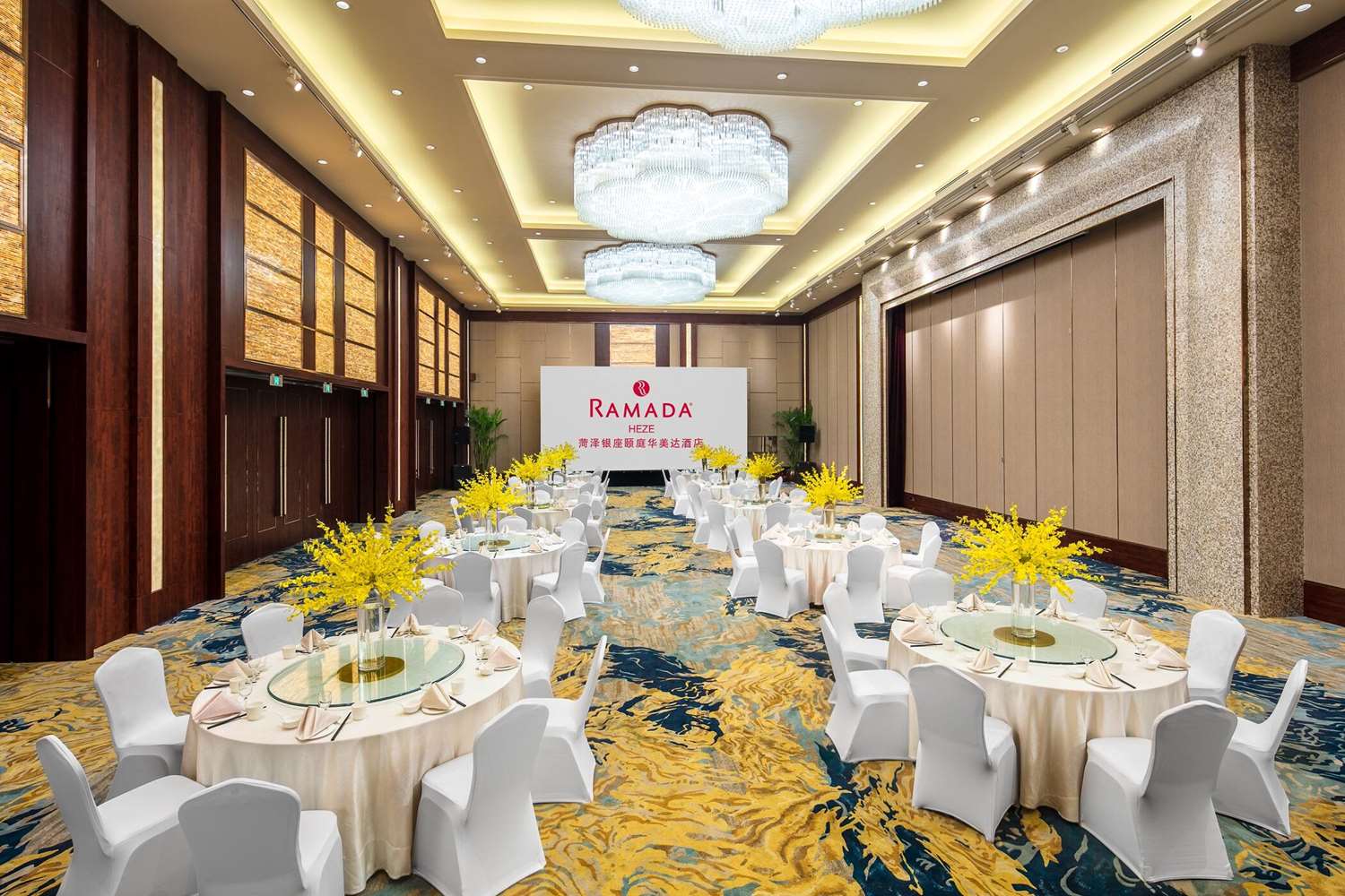 Ramada by Wyndham Heze 14/15