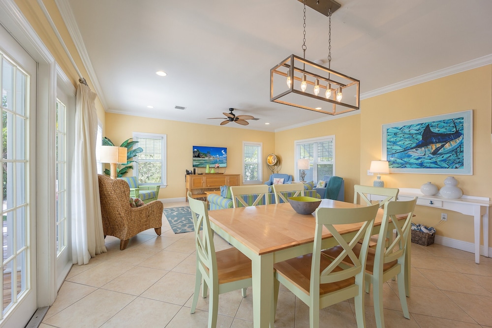 Coral Lagoon Resort Villas &amp; Marina by Keys Caribbean 36/50