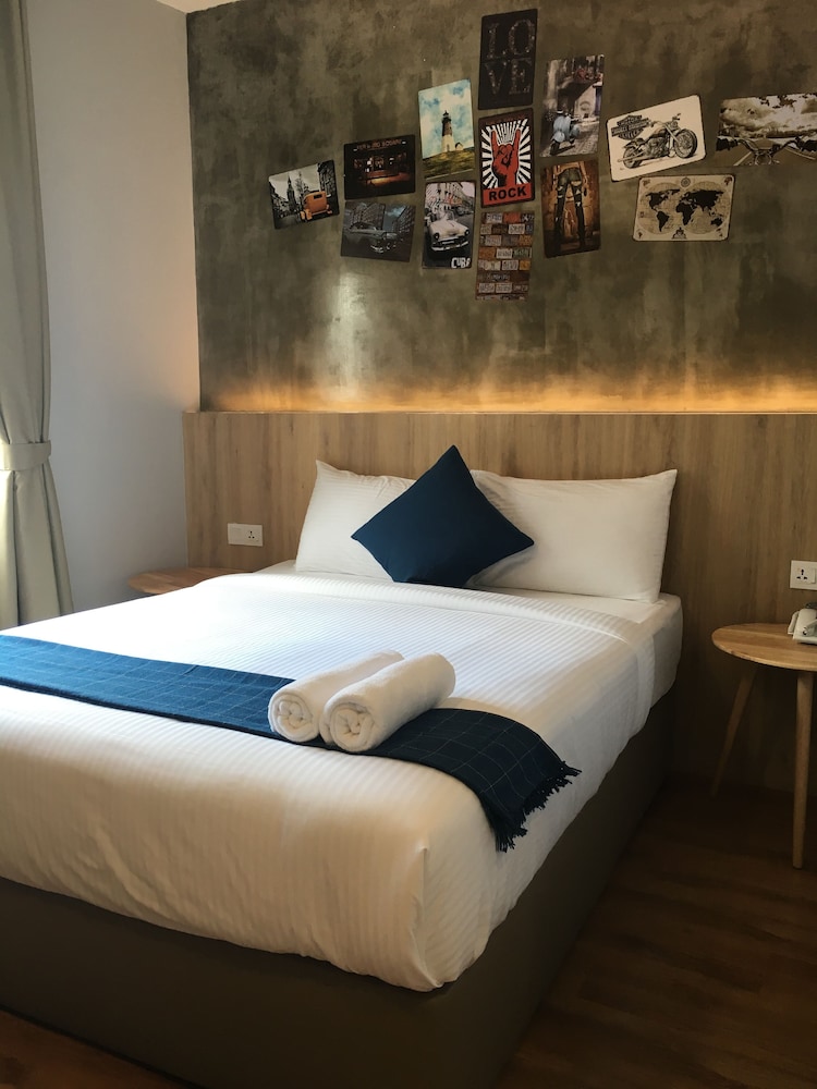 Ciq Hotel At Jalan Trus 29/54