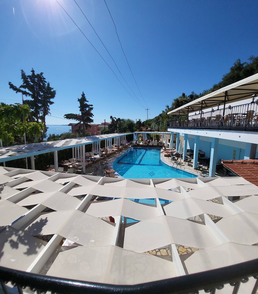 Lido Corfu Sun Hotel 4 Stars All-inclusive 40/50