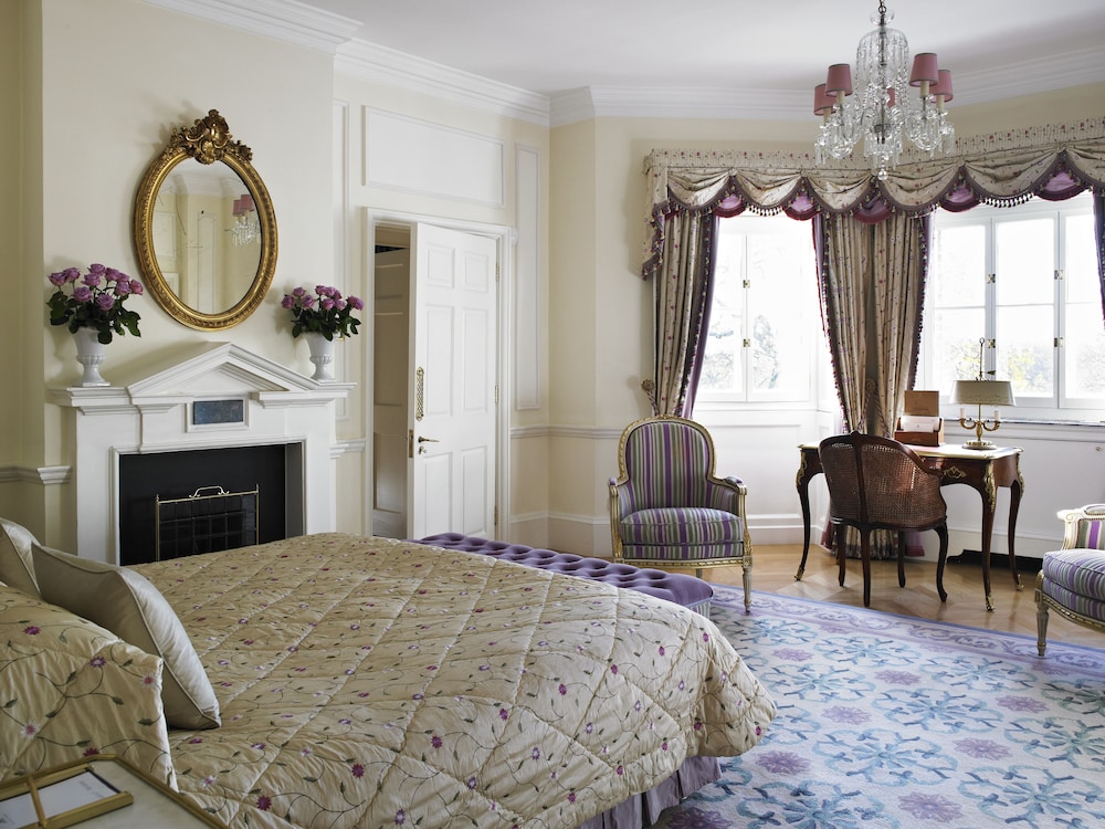 RITZ LONDON 37/99