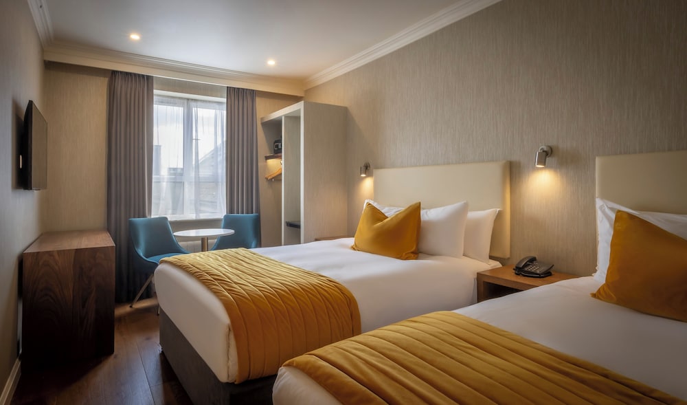 STANDARD, TWIN BEDS
