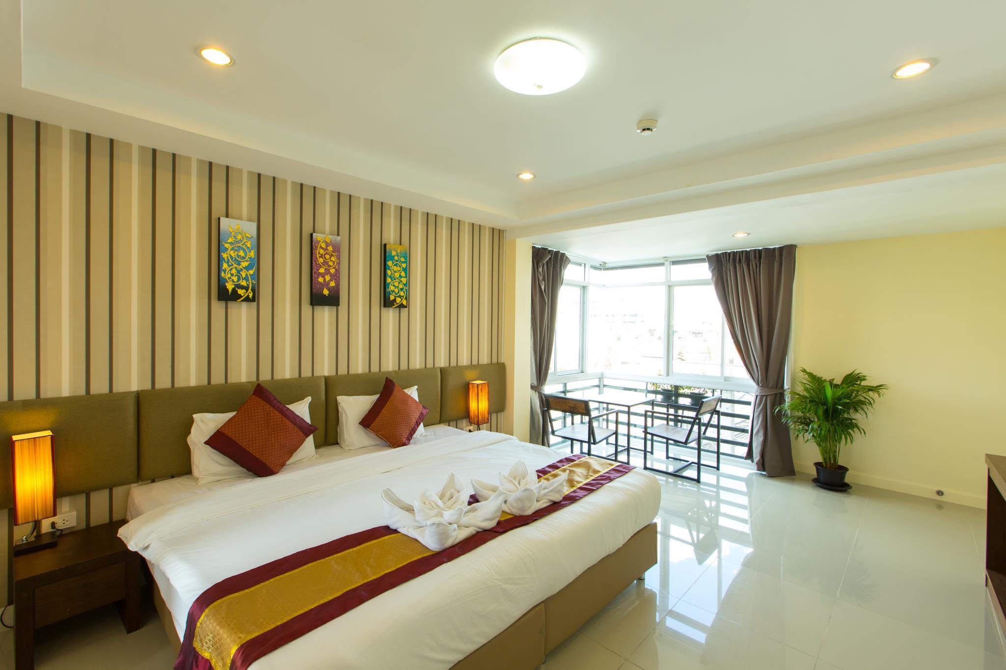 LUXURY, DOUBLE BED