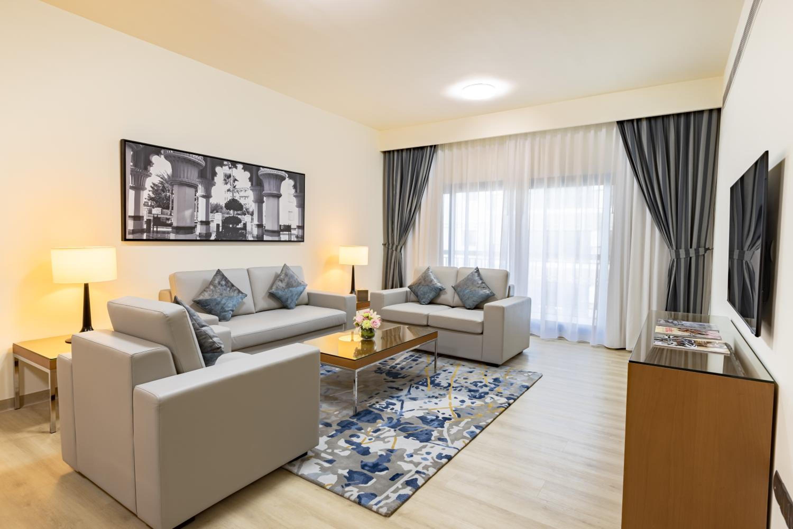 Golden Sands Hotel Apartments 3-5-10 58/73