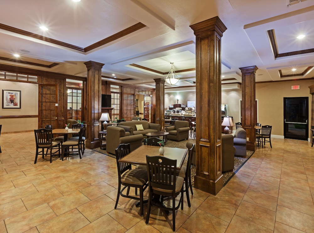 Holiday Inn Express Hotel Suites Houston Alvin 43/52