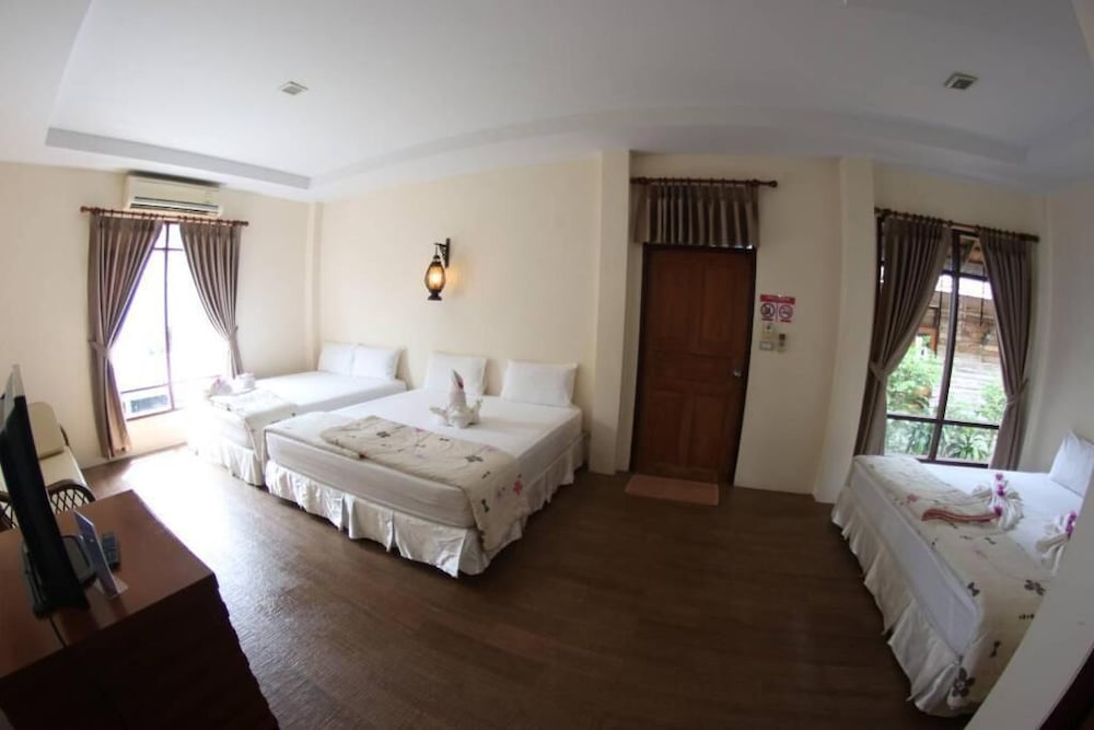 Salakphet Resort 14/71