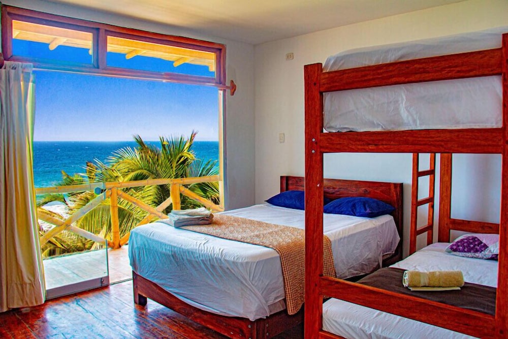 Hotel Costa Blanca de Mancora 16/50