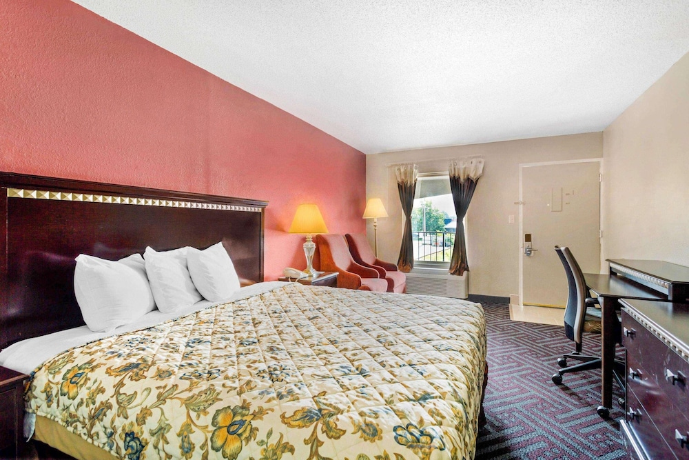 Southern Inn Manchester TN I 24 8/18
