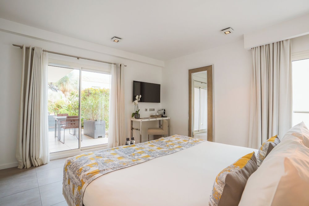 Kube St Tropez Hotel 25/74