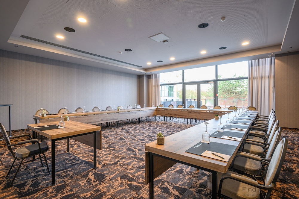Van Der Valk Hotel Nivelles South 35/50