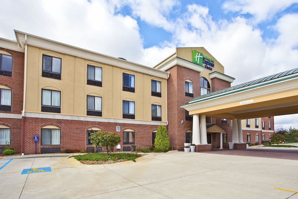 Holiday Inn Express Hotel Suites Goshen 1/75