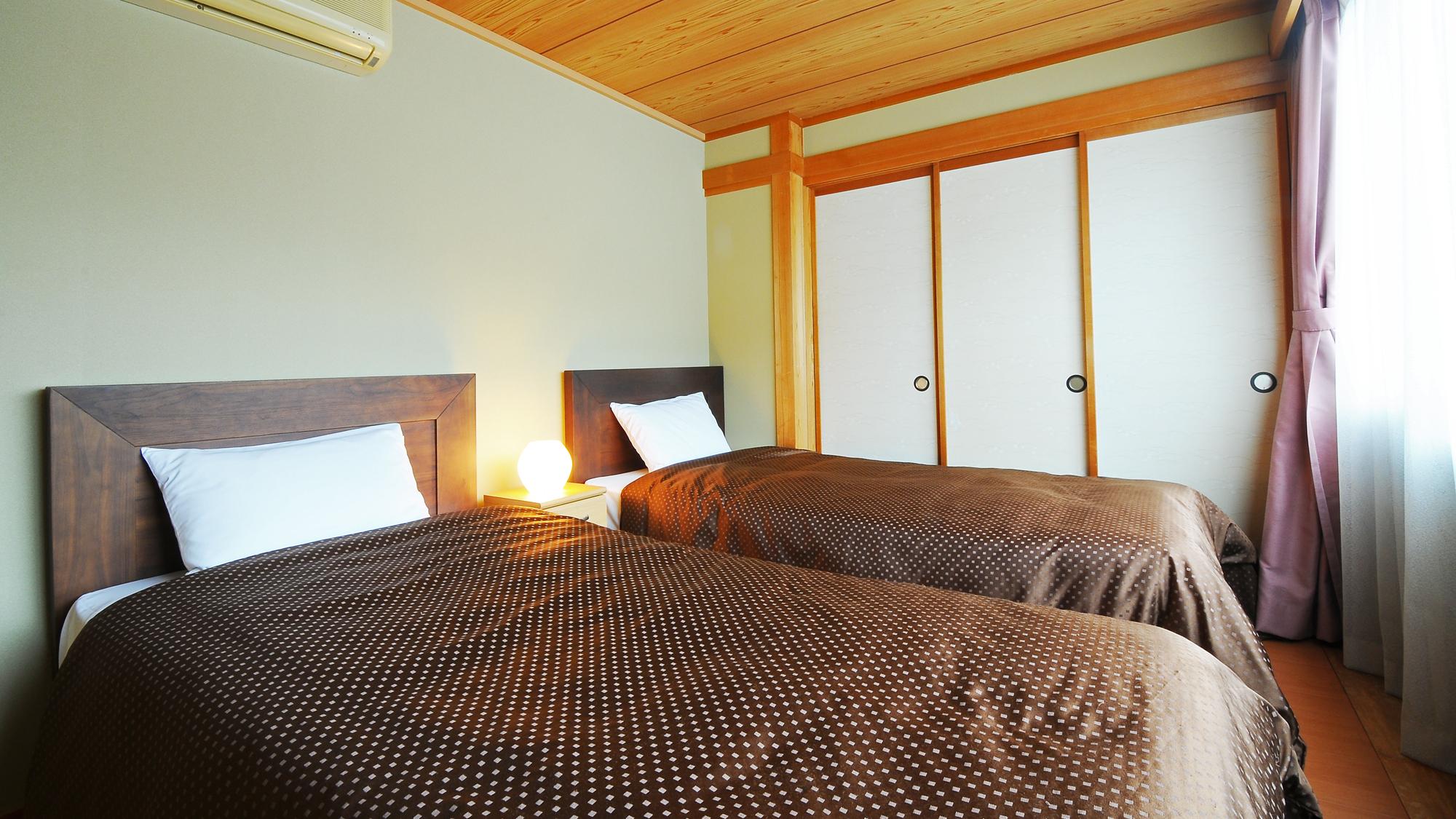 Japanese Western, Tower, Bathtub