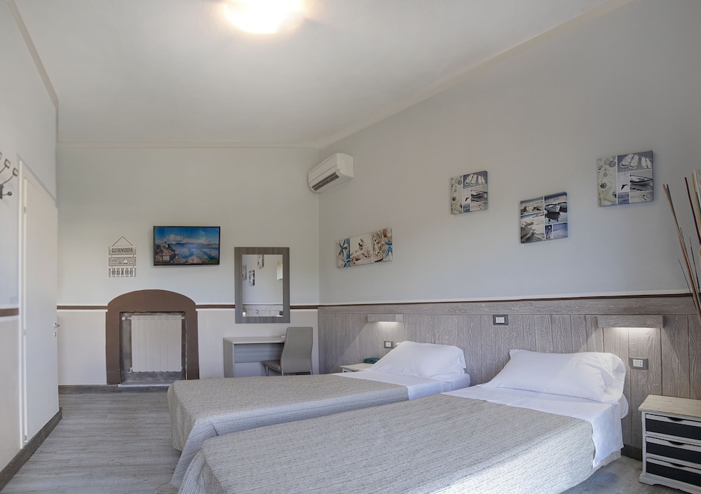 Albergo Serena 7/44
