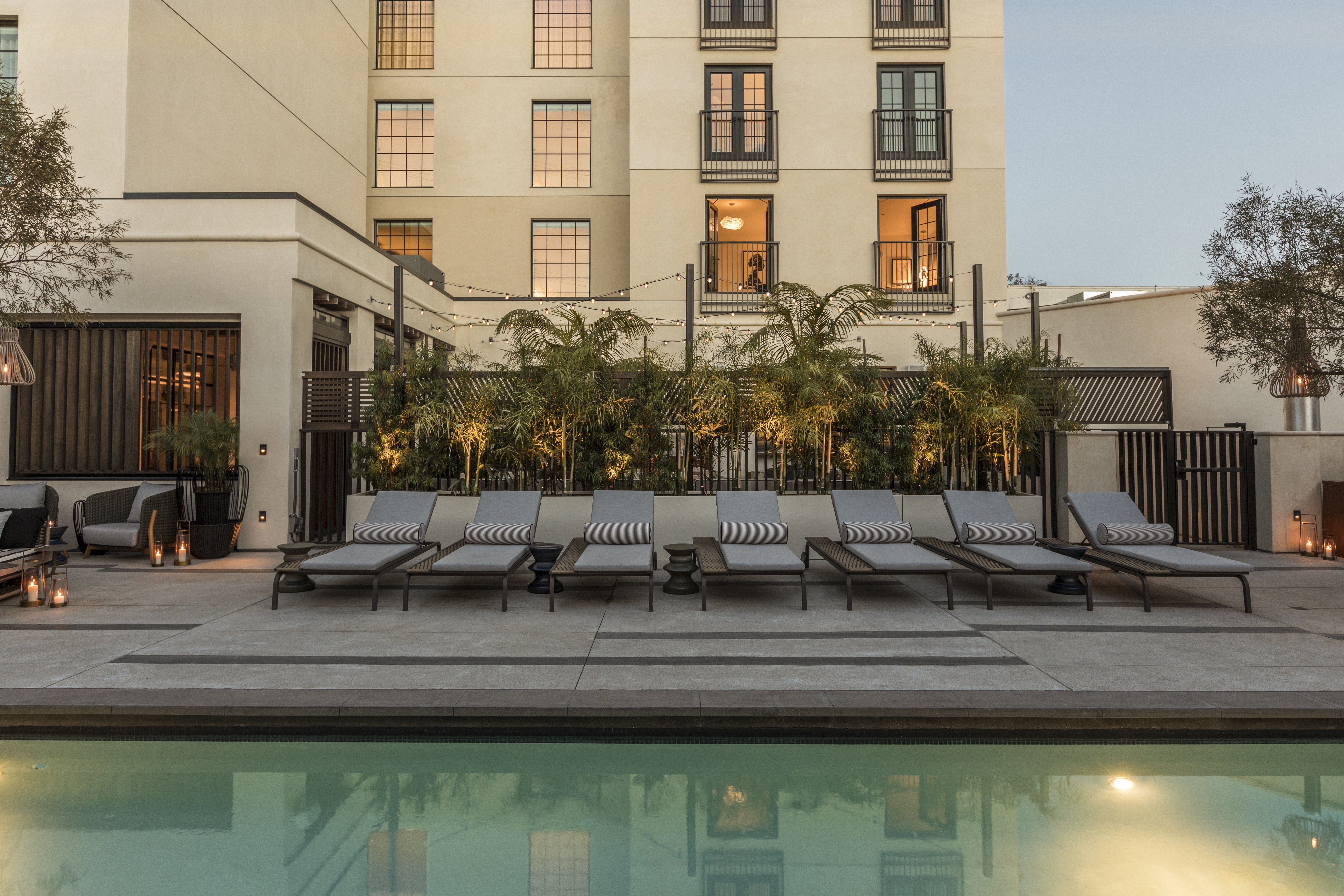 Kimpton La Peer Hotel 81/82