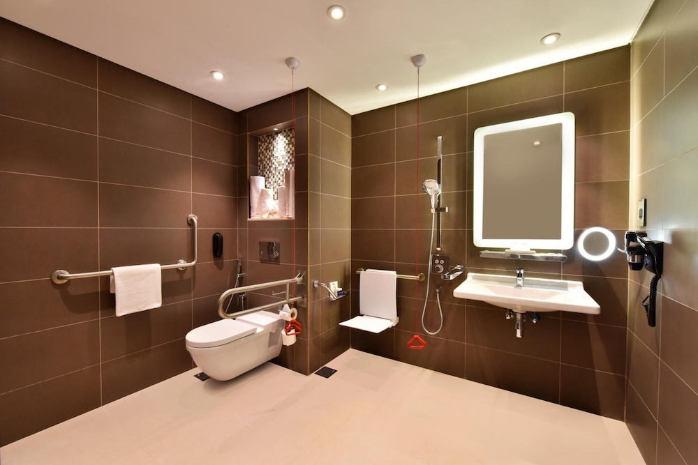 Bahrain Airport Hotel - Airside 18/58