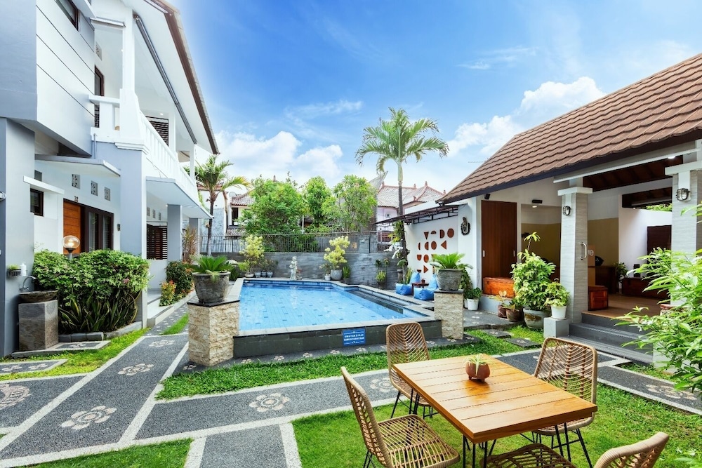 Airy Renon Tukad Badung Sepuluh 27 Bali 24/28