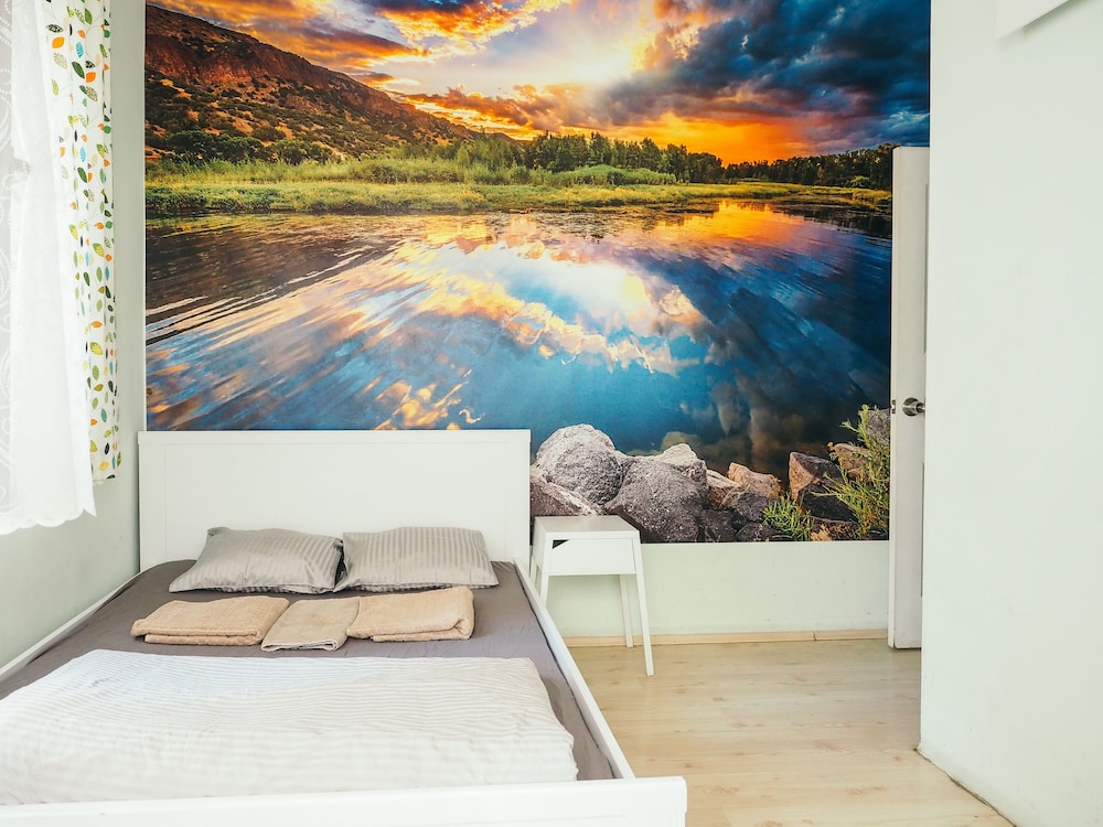 Deeps Hostel 4/44