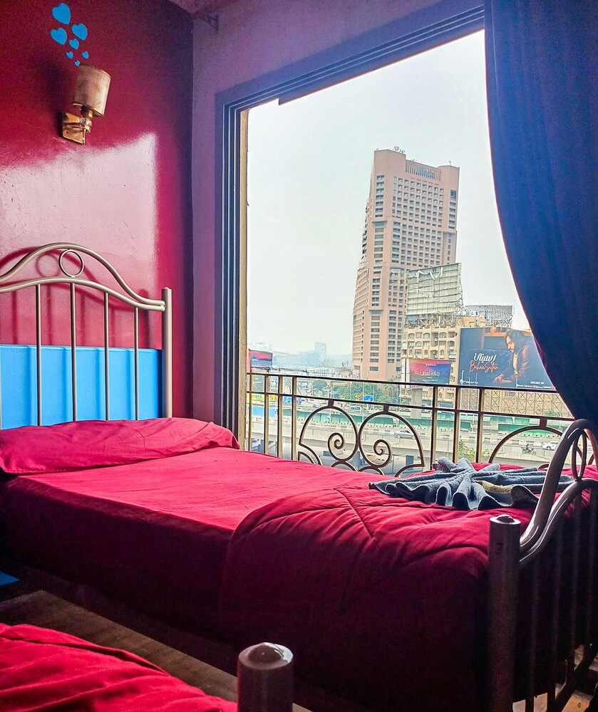 Oasis Hotel 26/50