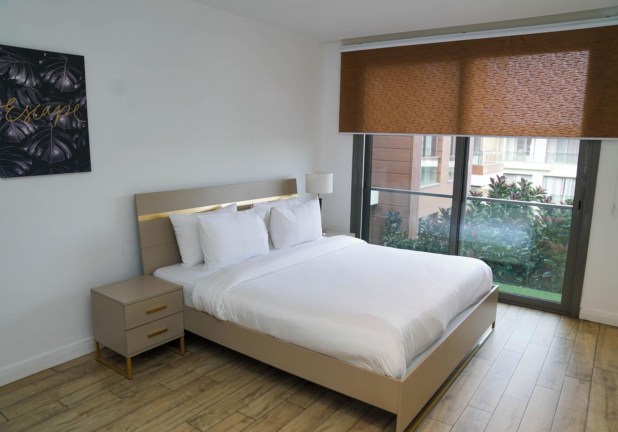 2 Bedrooms, Premium, Apartment, Accra Luxury Apartments Cantonments (Ex A-Lux Apartments) 7/10