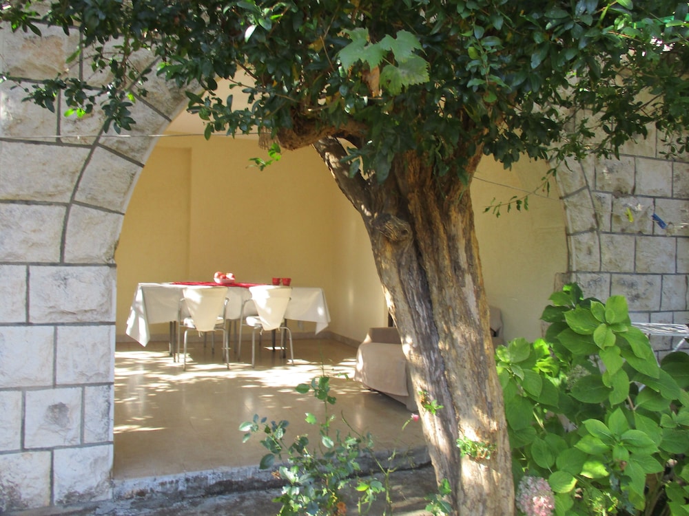 HOTEL APARTMENTS IVICA 45/50