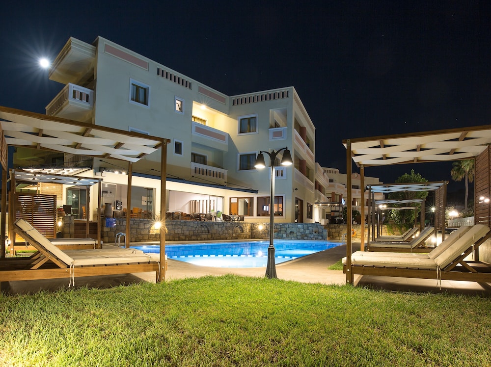 Aphrodite Beach hotel 2/50