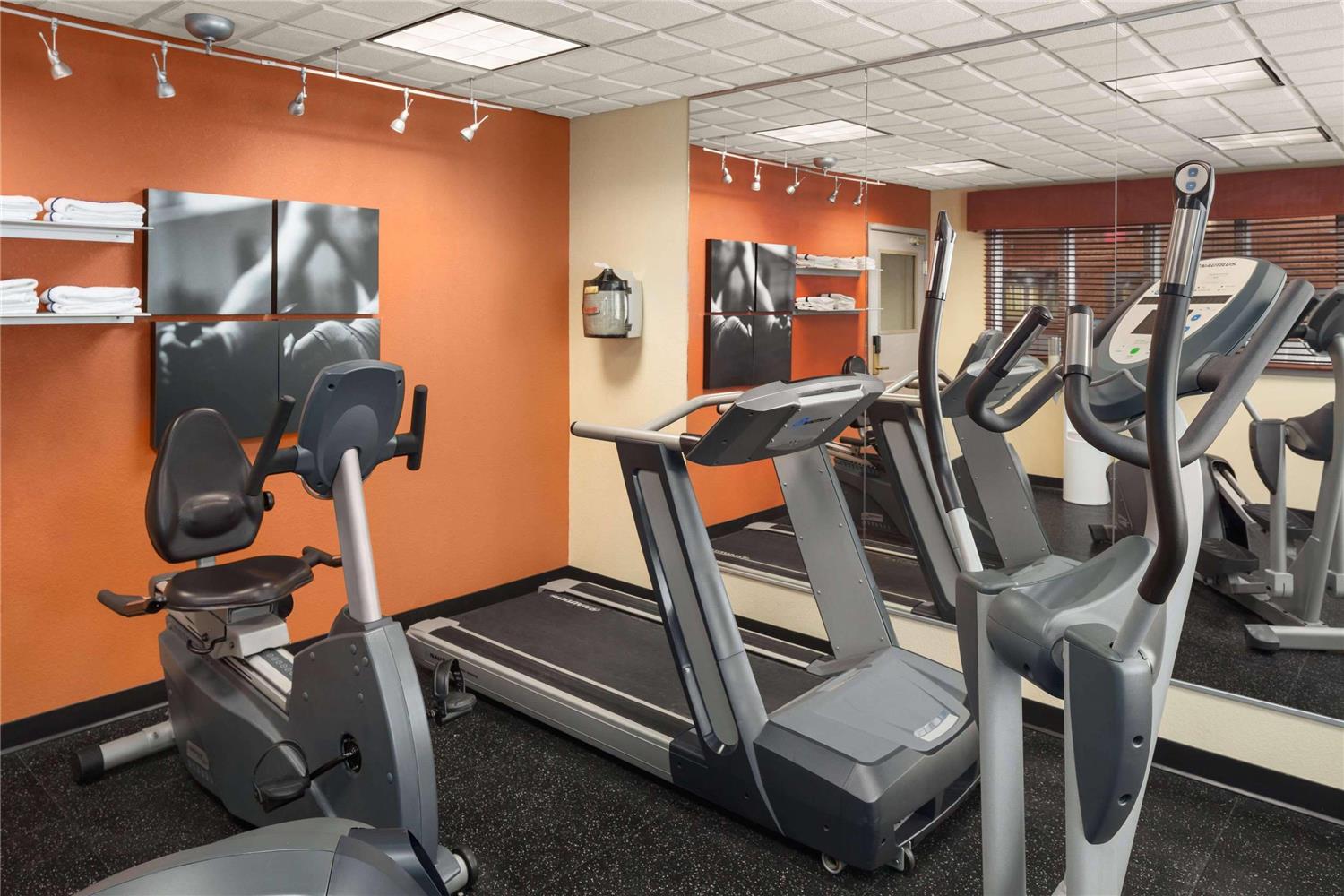 Country Inn Suites By Radisson Lima Oh 6/16
