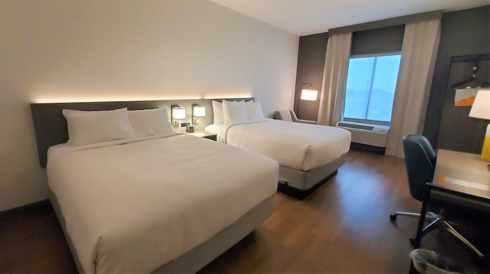 ROOM, 2 QUEEN BEDS, ACCESSIBLE