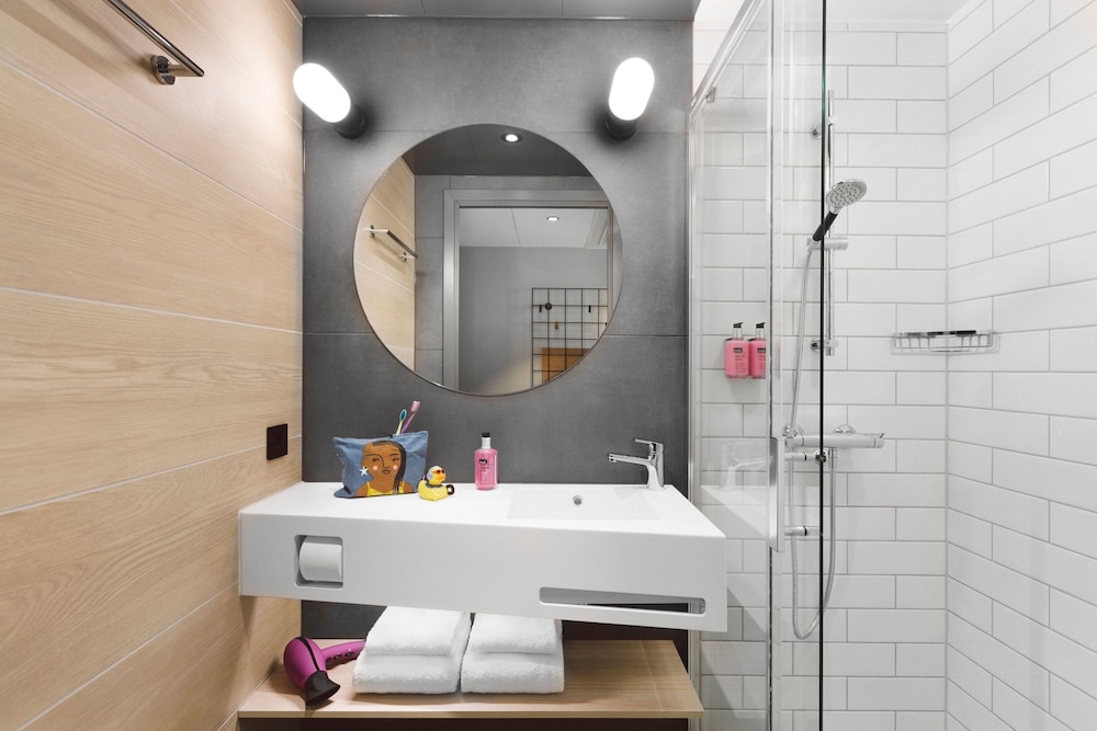Moxy Tromso 46/48