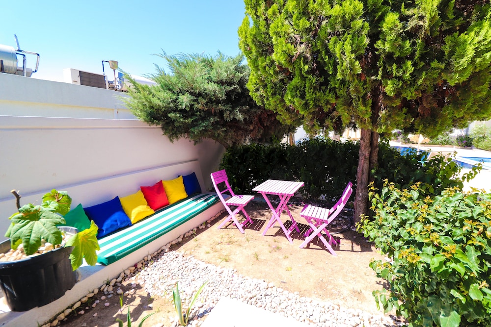La Brezza Suite &amp; Hotel 49/63