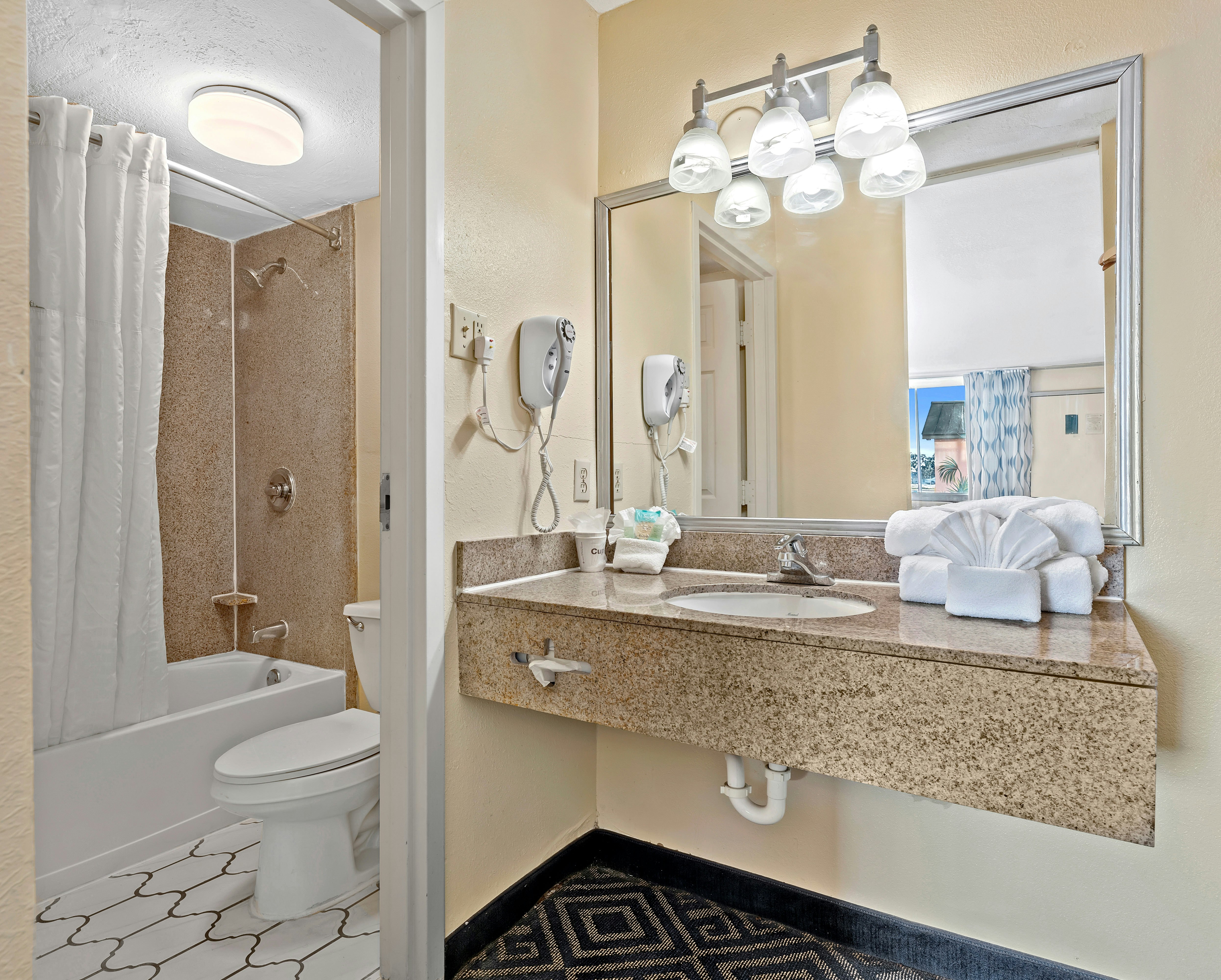 Baymont by Wyndham Orlando North Millenia 22/23