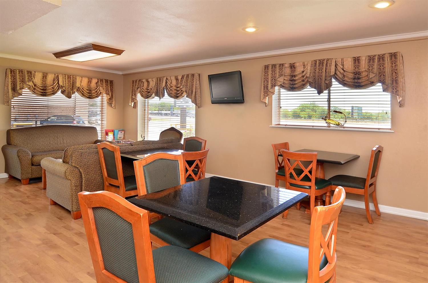 Americas Best Value Inn Stephenville 9/11