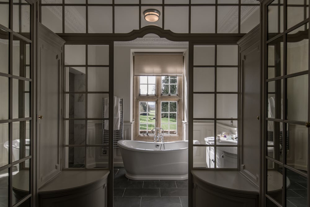 State, Suite, Mansion, King Bed، Tylney Hall 3/3