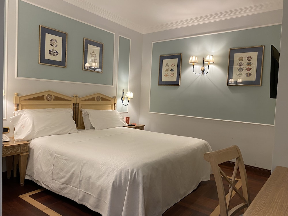 غرفة كلاسيكية بسرير مزدوج، Palazzo Alabardieri 4/10