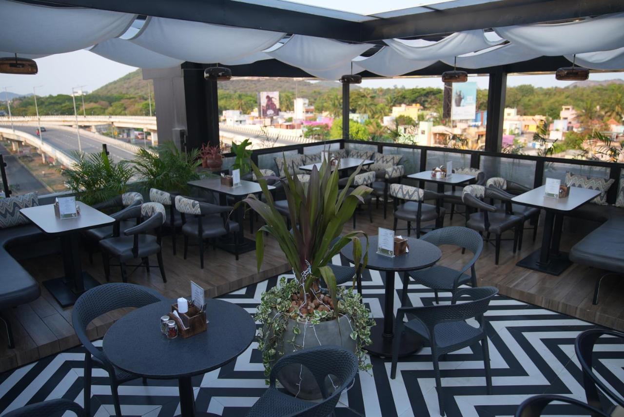 Hotel Srr Grand 16/18