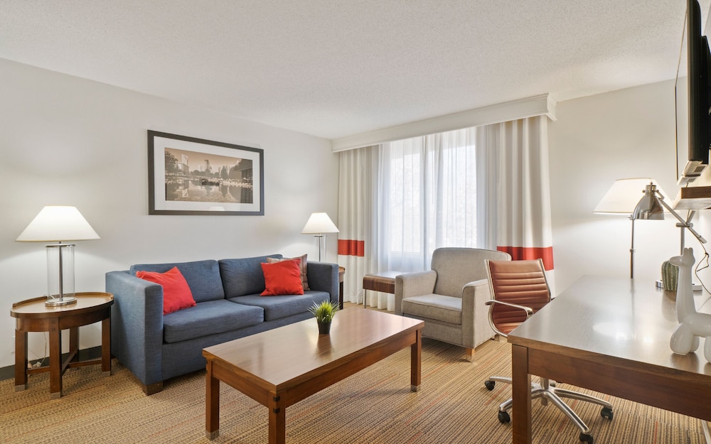 Four Points by Sheraton Charlotte 38/55