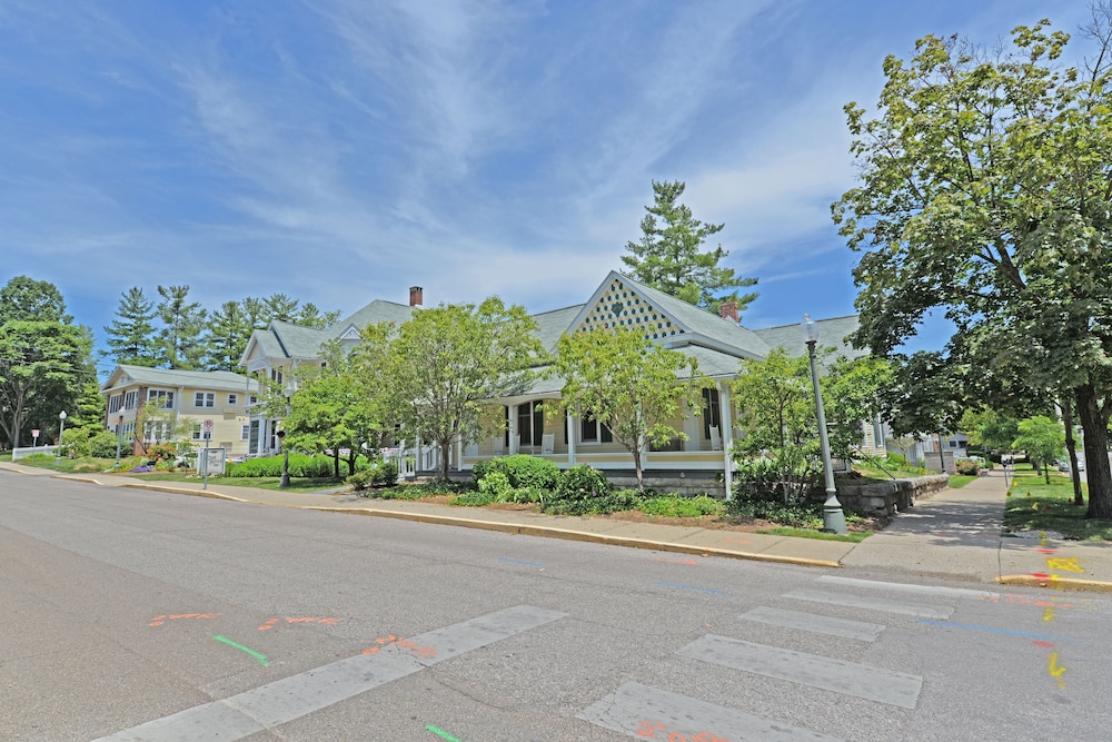 Grant Street Inn 47/49