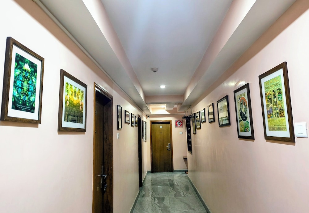 Rains Inn 25/48