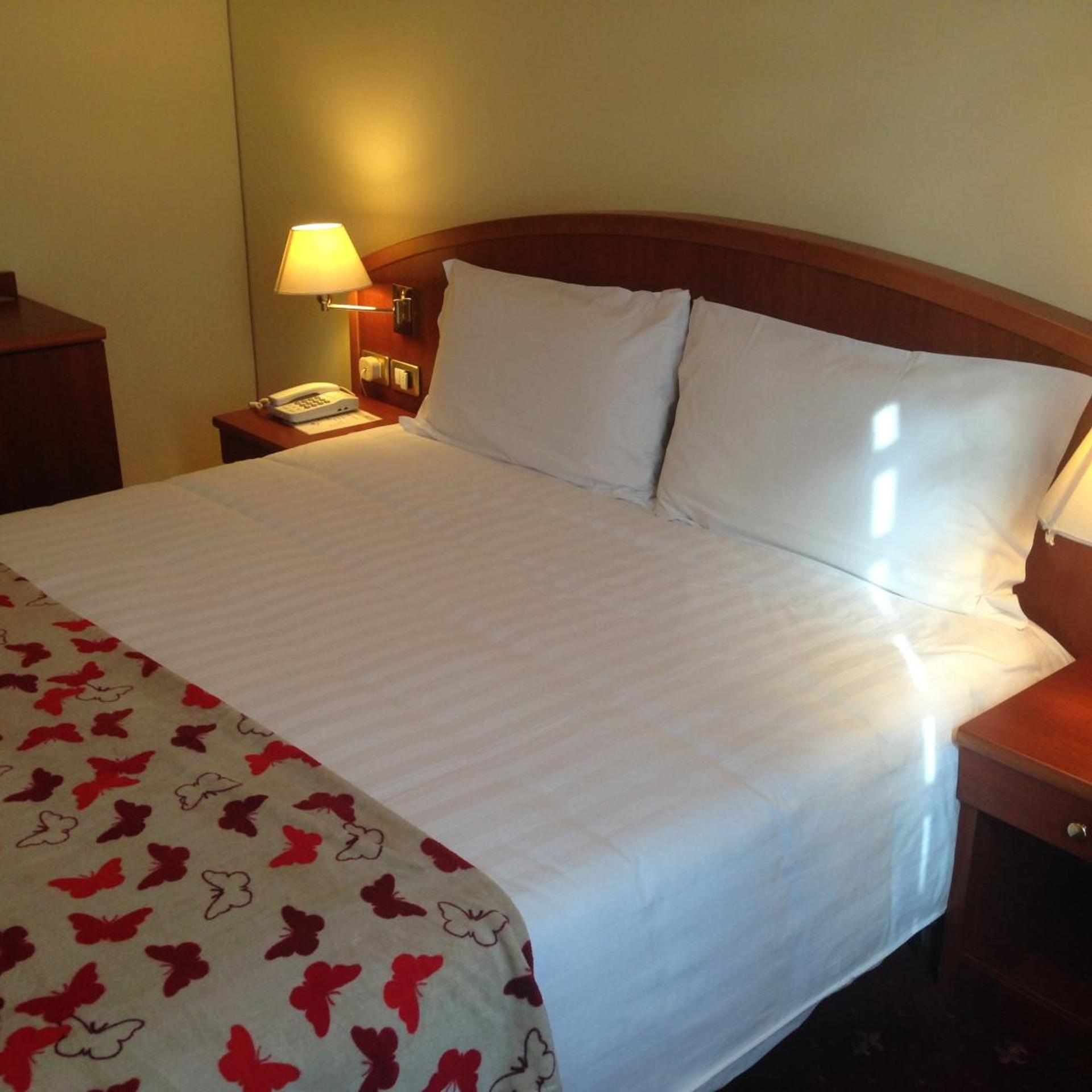 Room, Double Bed