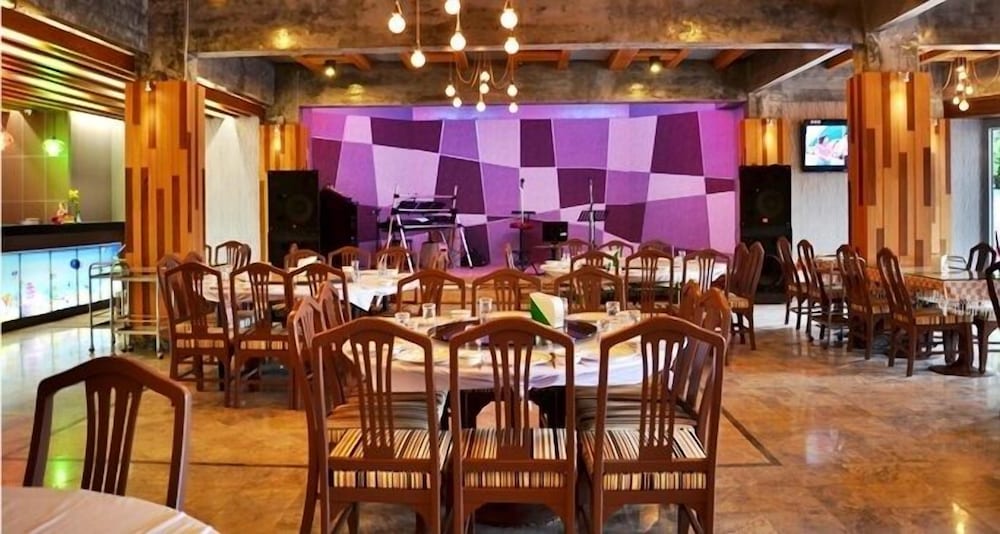 Friendlytel Hotel 34/48