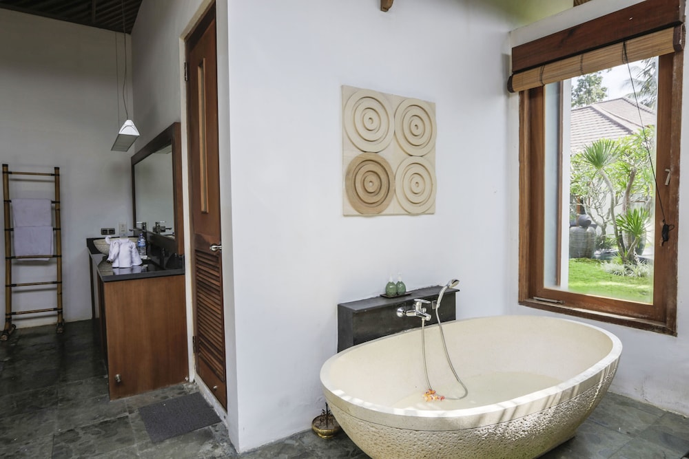 THE KAMPUNG UBUD VILLA 26/50