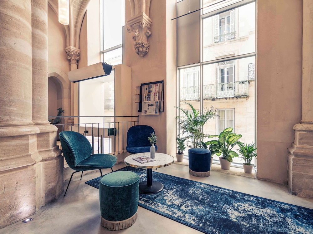 Mercure Poitiers Centre 48/73