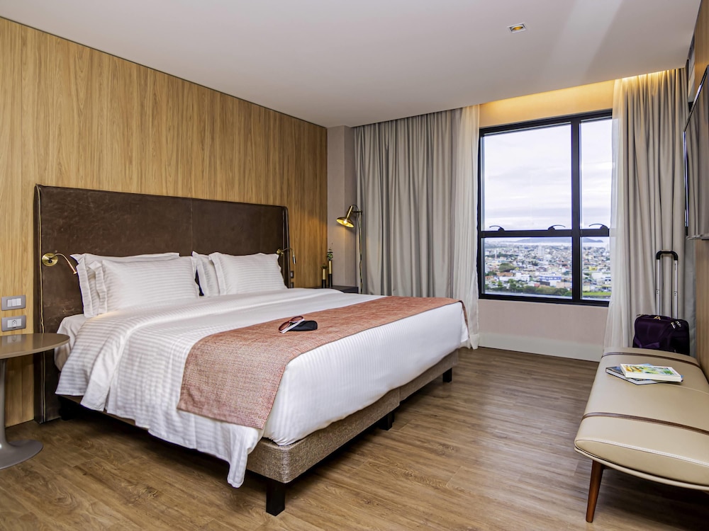 Mercure Itajai Navegantes 16/50