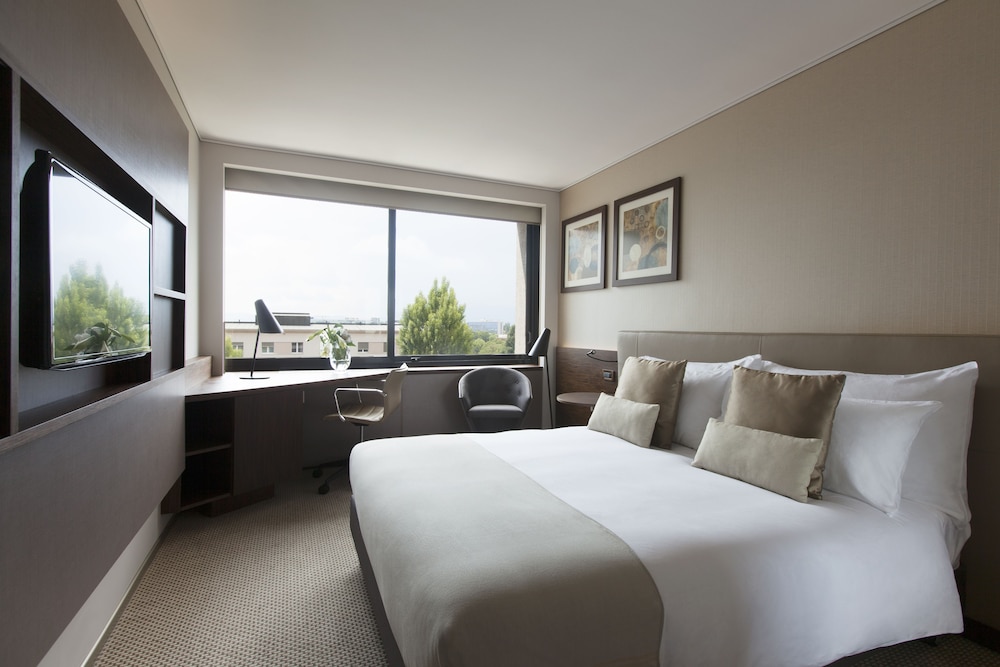 Crowne Plaza Geneva 20/82