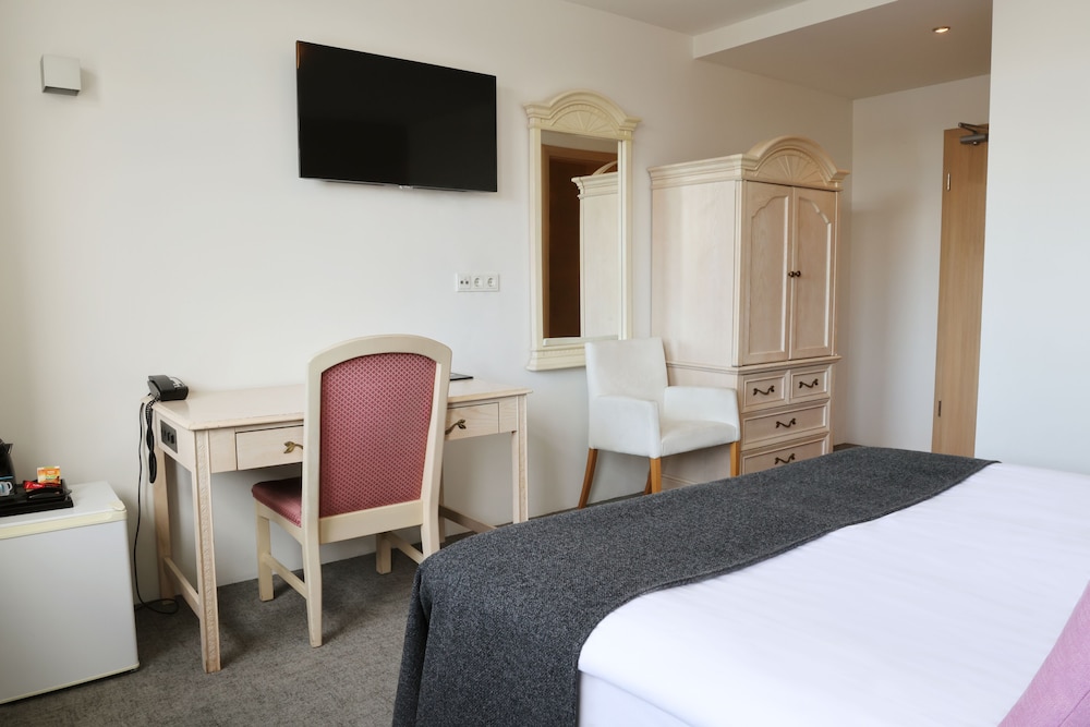 Fosshotel Husavik 20/50
