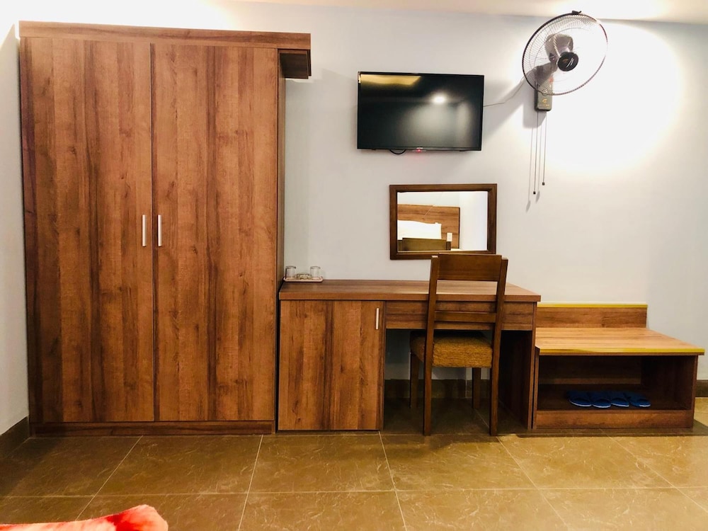 Binh Duong 2 Hotel 52/61