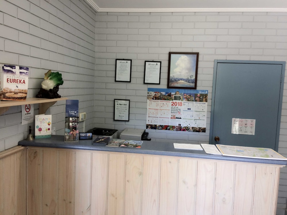 Eureka Lodge Motel 9/50