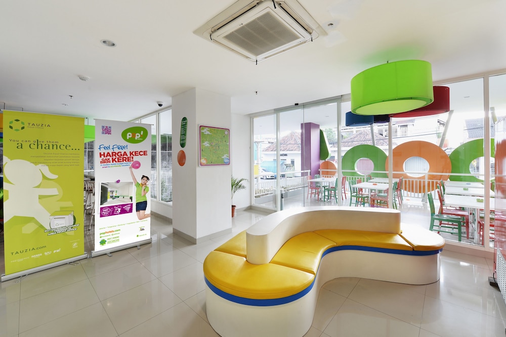 Pop Hotel Malioboro Yogyakarta 16/20