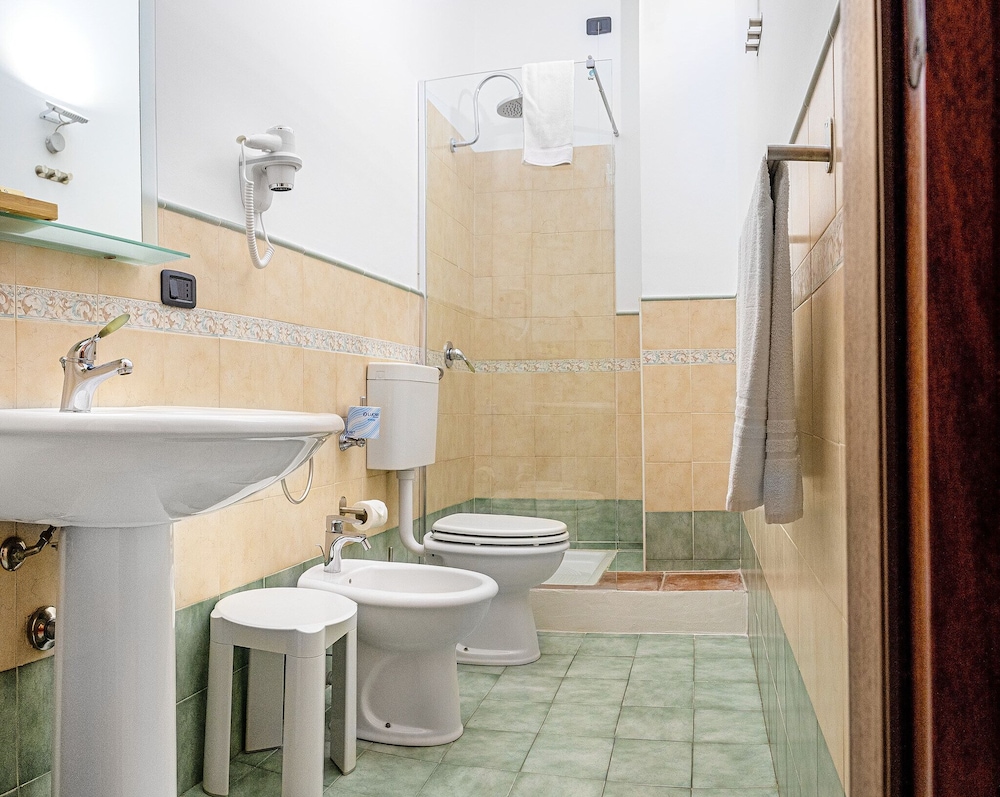 Hotel Villa de Pasquale 13/54