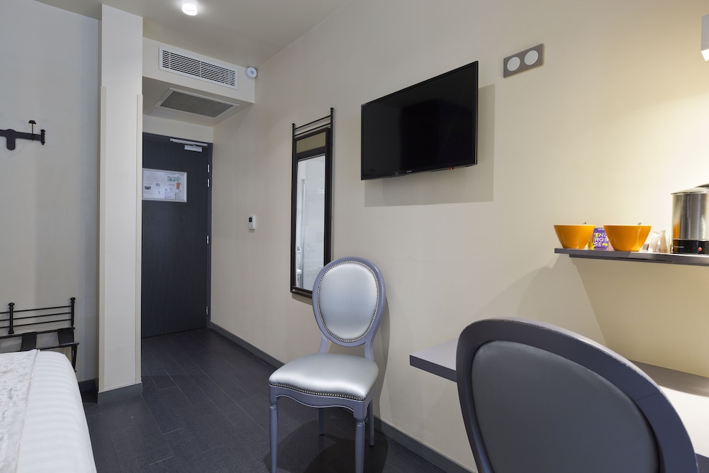 Aurore Hotel 23/32