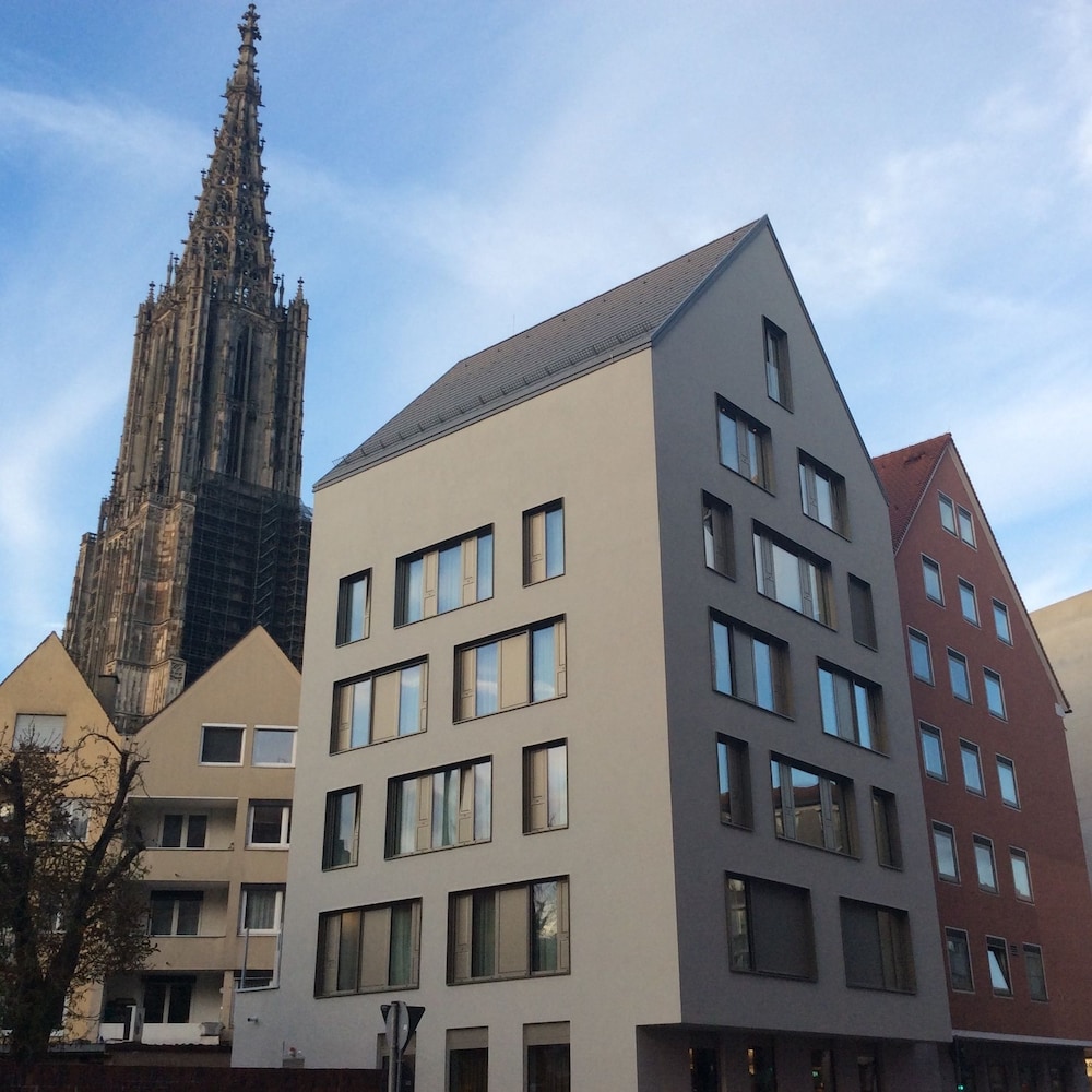 Goldenes Rad 3/33
